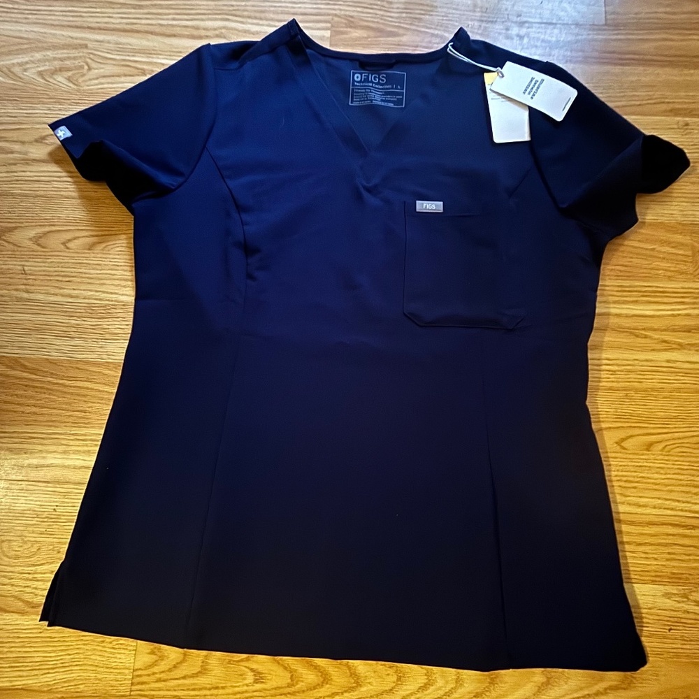 Figs Catarina Scrub Top-Navy Size L with Tags